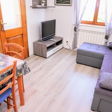 Apartment Stefica Crveni Vrh Exteriér fotografie