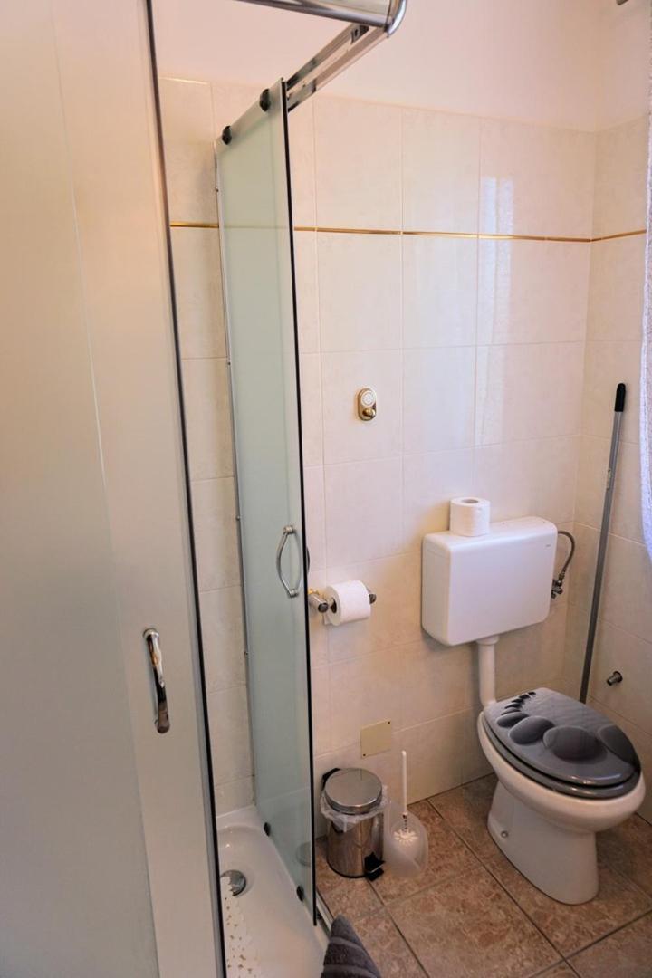 Apartment Stefica Crveni Vrh Exteriér fotografie